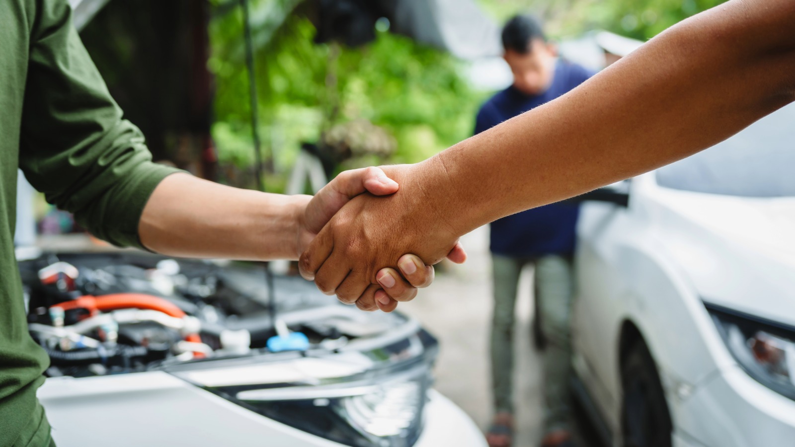 Çorlu’da Kurumsal Oto Kiralama: Şirketler İçin Filo Kiralama mı Günlük Kiralama mı? (Maliyet–Vergi–Sözleşme Checklist)